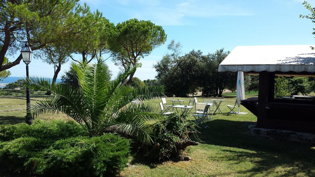 Villa Ristorante Country House Isolabelgatto à Fano Extérieur photo